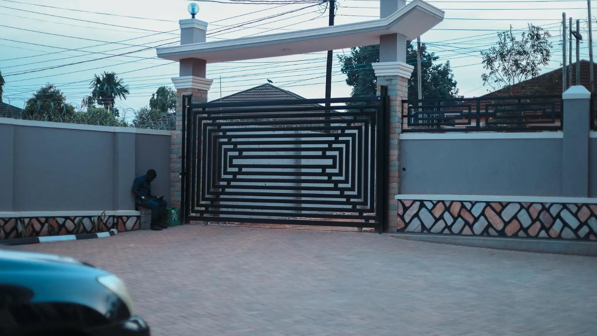 Daire Essentially Haven Kampala Uganda